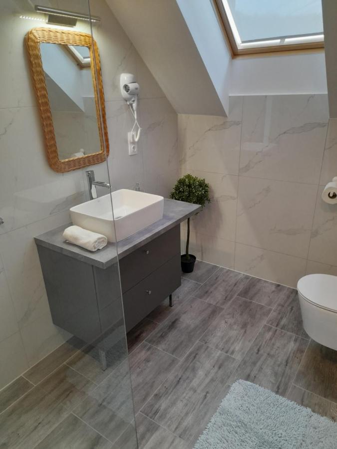 Villa Corner Тихань Екстер'єр фото