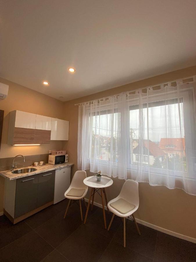 Villa Corner Тихань Екстер'єр фото