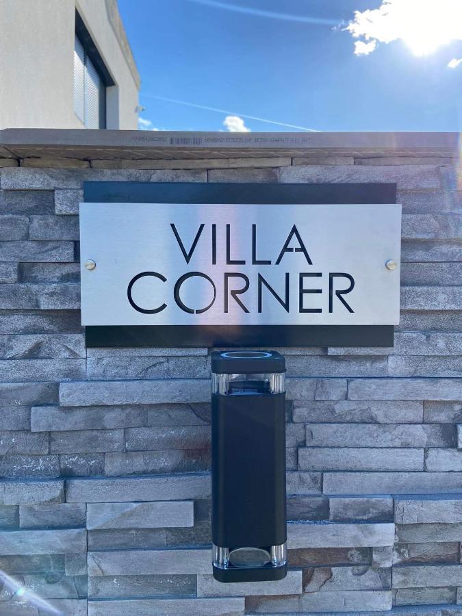Villa Corner Тихань Екстер'єр фото